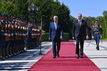 Фотография к новости: Увеличение товарооборота, вопросы безопасности и сотрудничества. Почему важен визит Токаева в Азербайджан