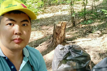 Фотография к новости: Чисто там, где Азат. Житель Петропавловска совместил хобби с общественной пользой