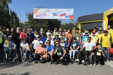 Фотография к новости: В столице впервые прошёл  марафон для людей с особыми физическими потребностями