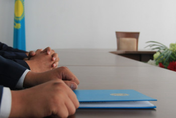 Фотография к новости: Двух сельских акимов наказали в Павлодарской области