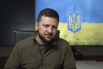 Фотография к новости: Зеленский провёл секретное совещание