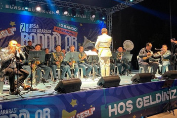 Фотография к новости: Казахстанский Президентский оркестр произвёл фурор в Бурсе