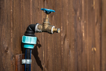 Тарифы монополистов останутся под плотным контролем - Токаев