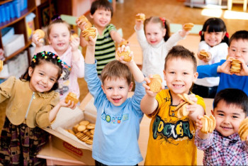 Фотография к новости: 50 процентов инвестдохода Нацфонда будут перечислять детям — Токаев