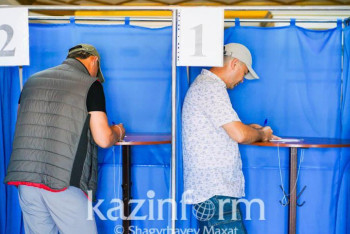 Фотография к новости: Президент предложил провести выборы в мажилис и маслихаты в следующем году