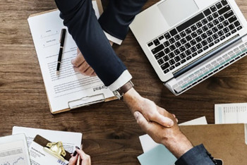 Фотография к новости: Поддержка бизнеса и комфортная школа: эксперты проанализировали новые инициативы