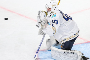 ХК "Барыс" проиграл первый матч сезона КХЛ