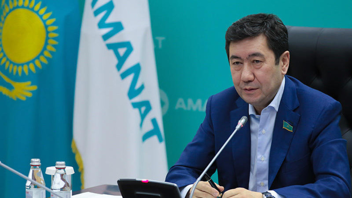 Пресс-служба партии AMANAT