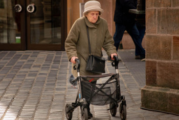 Фотография к новости: На пенсию в 61 год. В Минтруда разъяснили инициативу Токаева