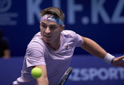 Фотография к новости: Казахстанский теннисист прошёл в полуфинал Челленджера в Испании