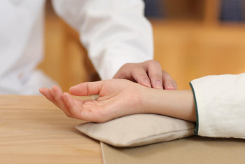 В 200 сёлах Казахстана нет амбулаторий и медпунктов — Минздрав