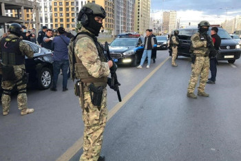 Фотография к новости: Чёрный бизнес: продажей наркотиков подрабатывал столичный предприниматель