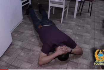 Фотография к новости: В Алматы ликвидировали трёхэтажный бордель