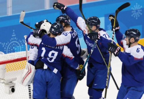 Фотография к новости: Из-за решения брать в сборную игроков из КХЛ уволился словацкий чиновник