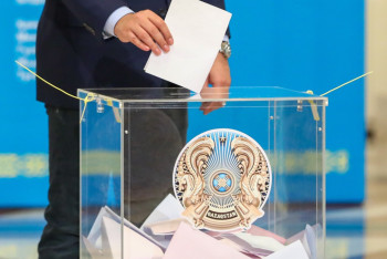 Фотография к новости: Конституционный совет одобрил введение однократного семилетнего срока президента Казахстана