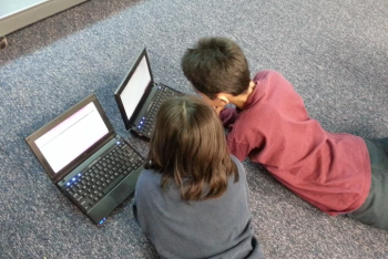 Фотография к новости: Оправдан атырауский чиновник, обвинявшийся в хищении госсредств для закупки ноутбуков