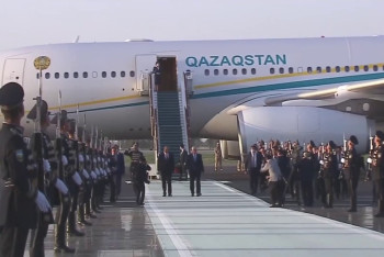 Фотография к новости: Касым-Жомарт Токаев с рабочим визитом прибыл в Самарканд