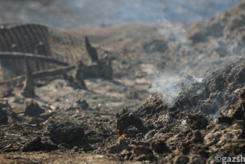 Фонд "Қазақстан халқына" возместит сгоревшее имущество пострадавшим в Костанайской области