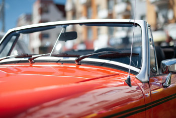 Фотография к новости: В МВД рассказали о легализации иностранных авто