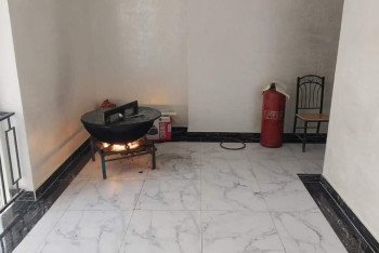 Фотография к новости: Жители новостройки в Актау готовили еду в подъезде