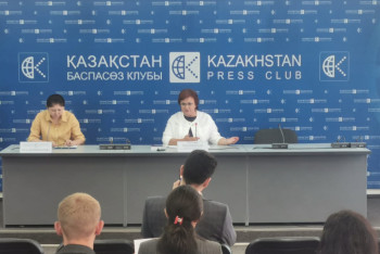 Контрафакт: из-за роста цен рынки Казахстана заполонили нелегальные товары