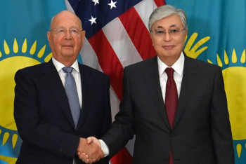 Фотография к новости: Клаус Шваб пригласил Токаева принять участие во Всемирном экономическом форуме