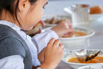 Фотография к новости: Фото блюд и меню будут публиковать — Аймагамбетов намерен улучшить школьное питание