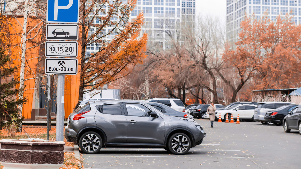 Парковочное пространство Астаны