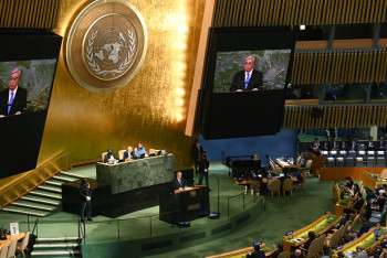 Фотография к новости: Необходимо наладить честный диалог между Востоком и Западом - президент Казахстана