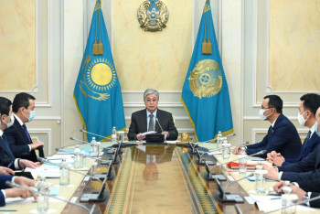 Фотография к новости: Президент провел заседание Совета безопасности