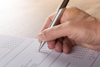 Фотография к новости: Около 80 процентов опрошенных поддерживают проведение досрочных президентских выборов - исследование