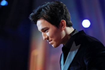 Фотография к новости: Полицейские обратились к алматинцам в связи с концертом Димаша Кудайбергена