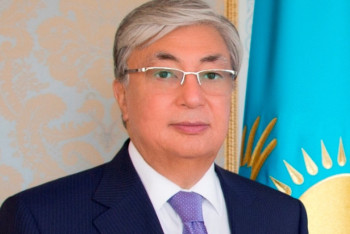 Фотография к новости: Президент прибыл с рабочей поездкой в Туркестанскую область