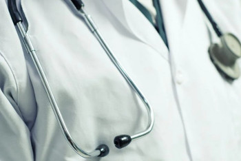 Фотография к новости: Врачей из России готовы принять на работу в ЗКО