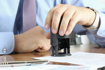 С начала года в Казахстане приняли 320 тысяч заявок на получение ИИН нерезидента