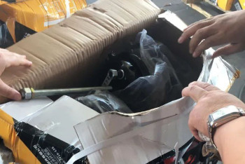 Фотография к новости: Автозапчасти на сумму более 50 миллионов тенге изъяли пограничники в Казахстане