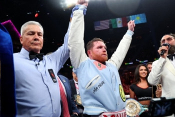 Фотография к новости: "Свёл GGG на нет". WBC признал превосходство "Канело" над Головкиным