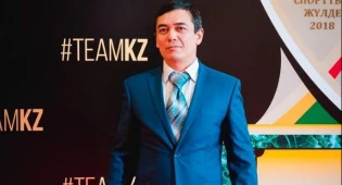 Призёру Олимпийских игр по боксу коллеги помогли сохранить единственное жильё