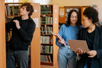 Фотография к новости: 185 человек приступили к учёбе в вузах благодаря грантам акима Акмолинской области