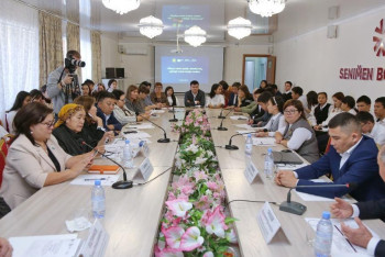 Фотография к новости: "Новая политическая эпоха: открытость, справедливость и взаимное доверие" - эксперты клуба Sarap