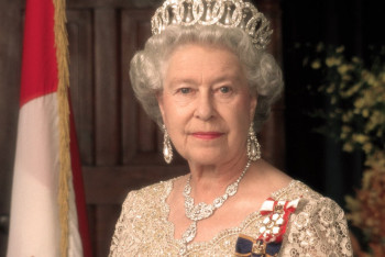 Фотография к новости: В Шотландии назвали причину смерти Елизаветы II