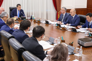 Фотография к новости: Премьер РК провёл заседание Комиссии по демонополизации экономики