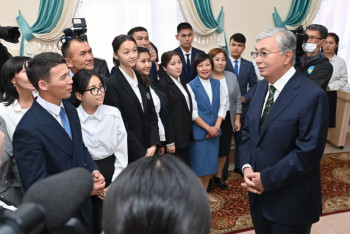 Эксперты проанализировали недавние поездки Токаева по регионам