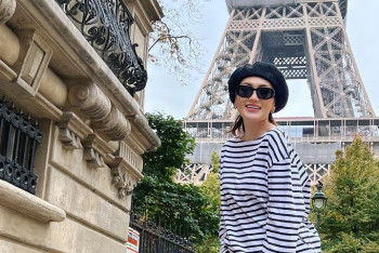 Фотография к новости: Певица Ерке Есмахан исполнила свою детскую мечту