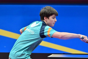 Фотография к новости: Казахстан одержал первую победу на чемпионате мира по настольному теннису