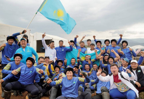 Фотография к новости: Казахстан завоевал девять медалей на IV Всемирных играх кочевников