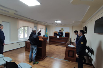 Фотография к новости: Подравшихся в Уральске россиян депортируют