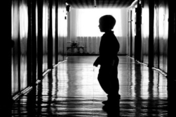 Фотография к новости: Истязавшего детей-инвалидов санитара осудили в Актобе