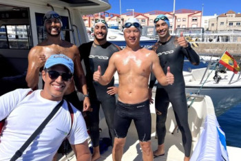 Фотография к новости: Казахстанец переплыл Гибралтарский пролив