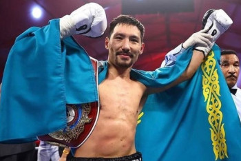 Фотография к новости: Жанибек Алимханулы записал эмоциональное обращение к фанатам